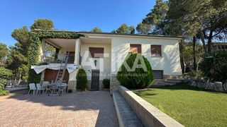 Chalet à Banyeres de Mariola. Magnífico chalet a la venta  banyeres de mariola