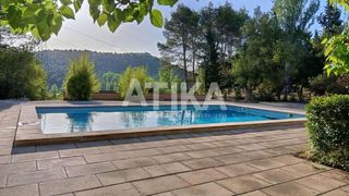 Chalet in Bocairent. Chalet con vistas a la montaña en venta  urbanización el pinatel