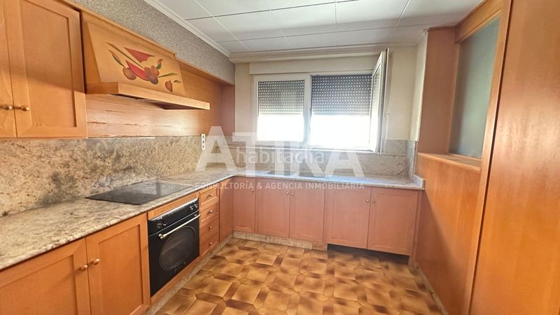 Foto 49aaff87-be95-4e27-89a8-afce9b5e13ef. Pis a Agullent