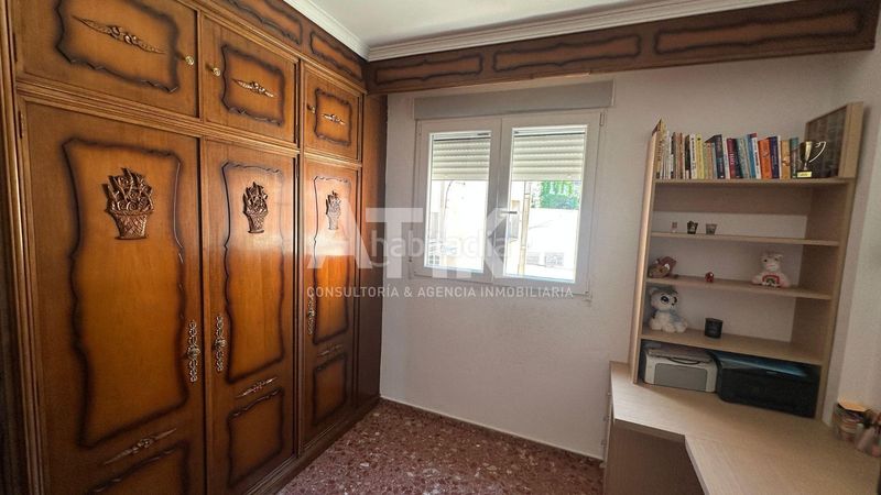 Foto 4f79d011-ddfe-4939-994f-935729c807b2. Pis a Agullent
