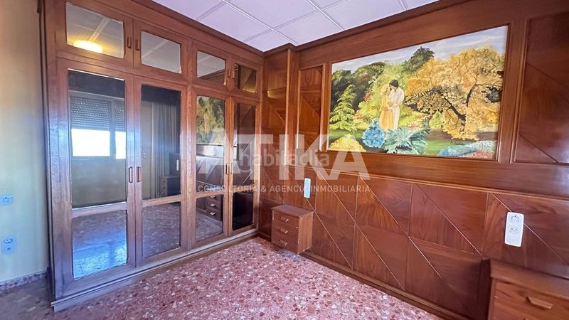 Foto 99682fbf-837a-4417-b3c1-47e33a1bdec5. Pis a Agullent