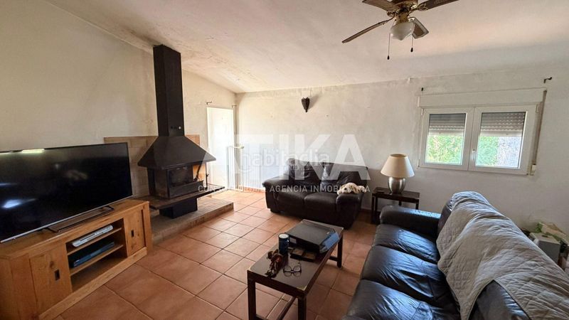 Foto 48aed7e6-dc05-4848-bc5c-d16bf88ed0e1. Chalet  en venta en El Llombo Ontinyent