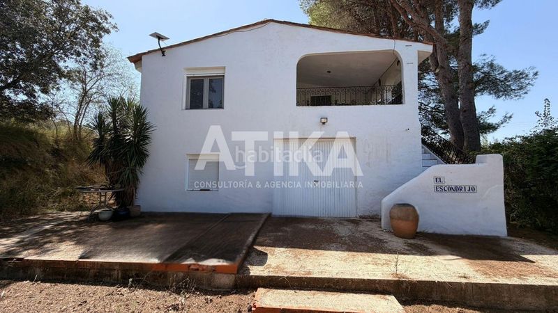 Foto a27a30c9-781b-4fb6-9083-e96ea43b6398. Chalet  en venta en El Llombo Ontinyent
