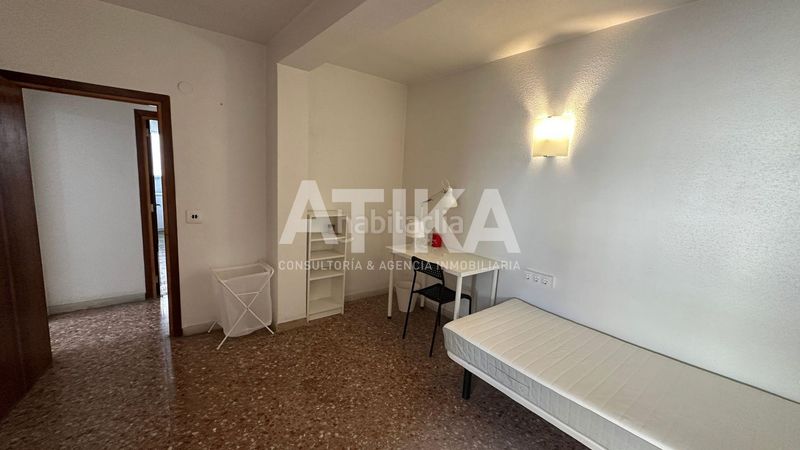 Foto f1437b0d-499d-4b84-a4b5-0d578acc82e3. Pis a Centro Ontinyent