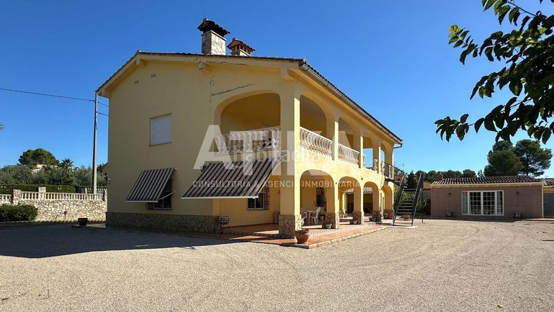 Foto 6019044d-afb8-46a7-b4e9-8c7006b9a98b. Xalet a Agullent
