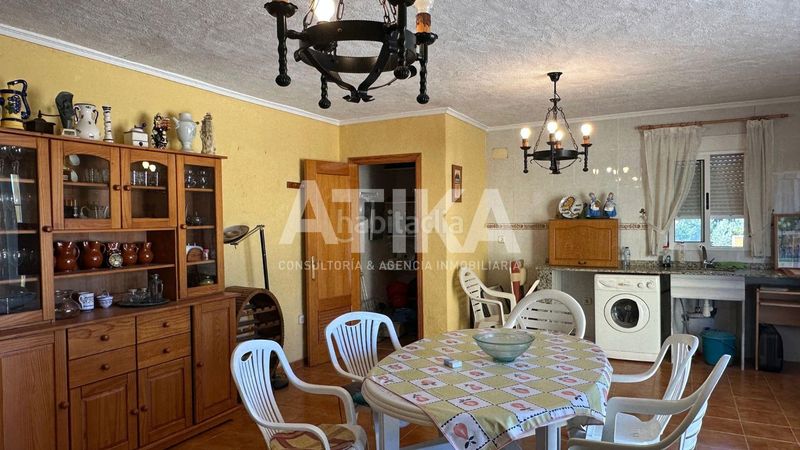 Foto 9b6340bc-8fd6-4d02-9417-231322be9561. Xalet a Agullent