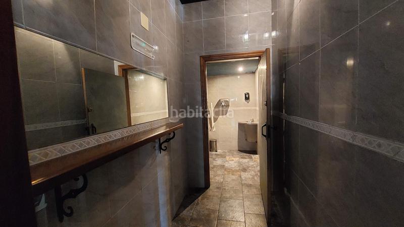 Foto 54828f6e-dc88-4372-9aa9-2c9b21af117a. Local comercial local en venta en calle navarra esquina con calle zaragoza en Salou