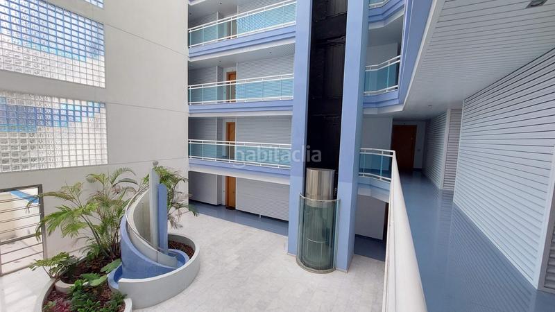 Foto 5c906dff-6f79-47d4-a3b3-2606c4d80d6a. Pis amb calefacció aparcament piscina a Mar i Camp - Platja dels Capellans Salou
