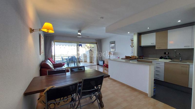 Foto f5593dc1-cb09-4c9d-8356-99fd2945a7f8. Apartamento  en venta en complejo playamero en Salou