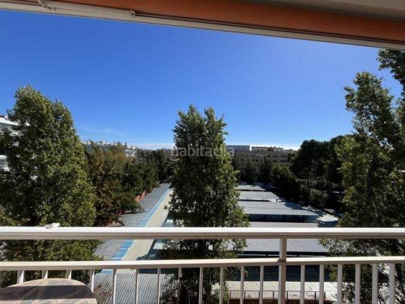Foto d6d6d906-cf6e-453a-991a-27ff56e4d3a3. Flat with pool in Mar i Camp - Platja dels Capellans Salou