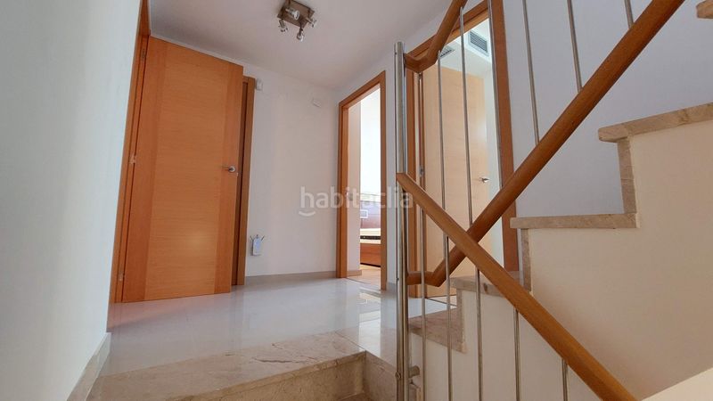 Foto b7d7ba42-9ea3-4591-8458-38c0f8201bcf. Casa adossada amb calefacció aparcament piscina a Salou