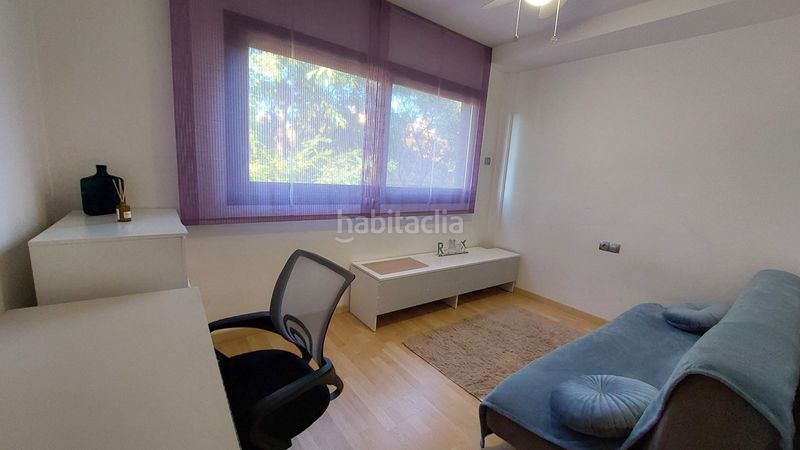 Foto d6b38387-7143-4592-90af-ab47e7f23f94. Casa adossada amb calefacció aparcament piscina a Salou