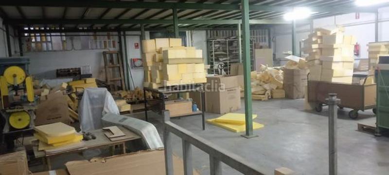Foto 4f7619c7-5777-4a0b-bbac-99f612c0c5b9. Bâtiment à usage industriel dans Quart de Poblet