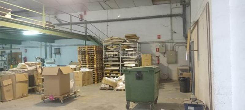 Foto 602c0cdc-d253-4f4d-933c-6ae37f53c1ff. Bâtiment à usage industriel dans Quart de Poblet