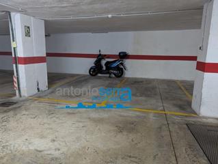 Posto auto  Valencia - cl jose benlliure. Plaza de garaje en el cabañal