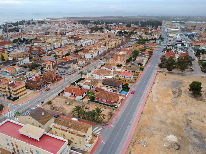 Foto 65bc3b27-8f39-45b8-b4d0-ec8d51cb8d59. Chalet se vende precioso chalet en Santiago de La Ribera con amplio sótano, jardín y terraza en San Javier