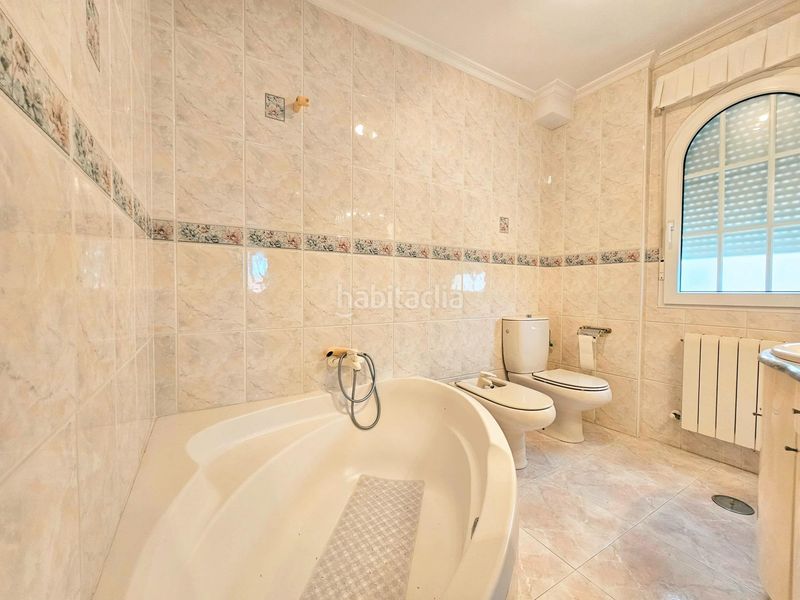 Foto dcb939ee-498d-48e8-a0bc-9024b2550c13. Chalet se vende precioso chalet en Santiago de La Ribera con amplio sótano, jardín y terraza en San Javier