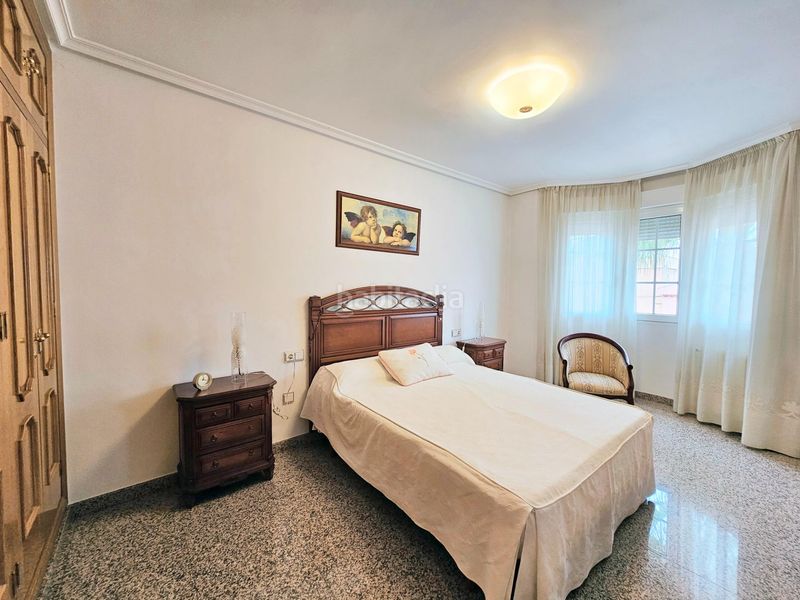 Foto edf893d9-aa7b-4f7e-9f04-fbf8c853b87e. Chalet se vende precioso chalet en Santiago de La Ribera con amplio sótano, jardín y terraza en San Javier