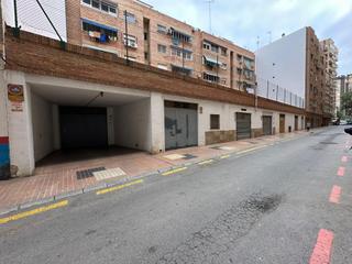 Aparcament cotxe  Calle amancio muñoz. Se vende plaza de garaje junto a la lonja