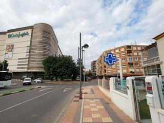 Chalet en Ciudad Jardín. Super esquinazo frente al corte inglés. zona privilegiada y excl