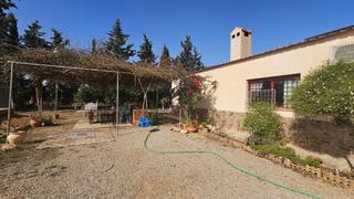 Bauernhof in La Magdalena - Molinos Marfagones. Magnífica casa con parcela en la guía.