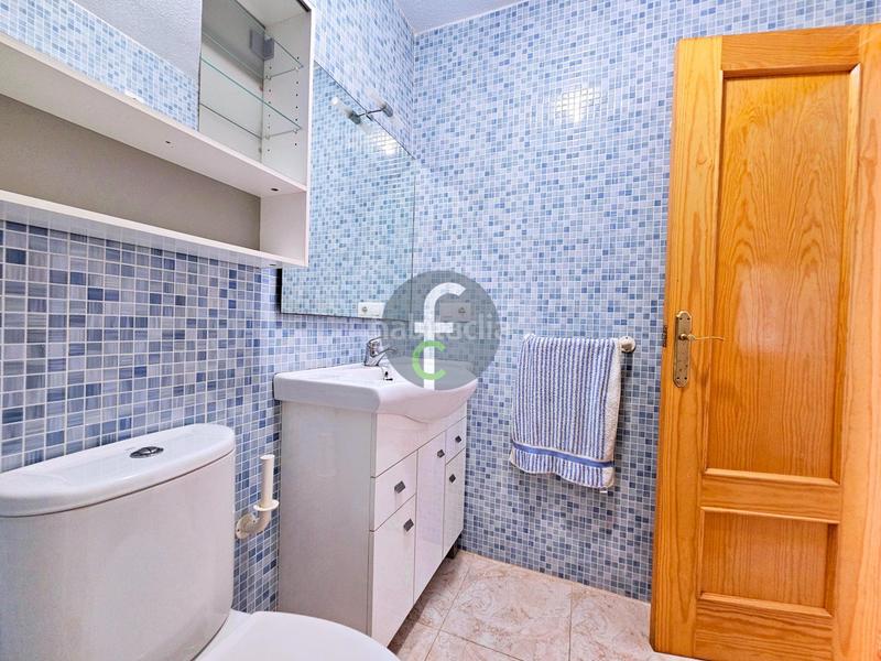 Foto 23b7e2eb-f949-4fed-9464-abaeedcf8ee5. Pis amb aparcament a Entremares Manga del Mar Menor (La)