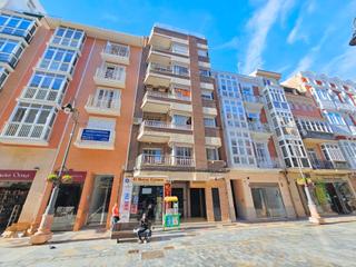 Etagenwohnung en Calle carmen 31. Se vende exclusivo piso de 177 m2 aprox en pleno centro de carta