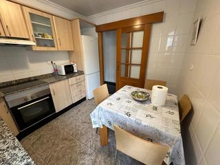 Location Appartement  Calle de alfonso xiii. Se alquila piso para estudiantes en el paseo alfonso xiii a un p
