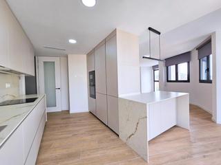 Lloguer Pis  Calle del san juan. Se alquila vivienda de lujo a estrenar en pleno centro de cartag