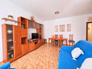 Maison  Calle arias. Oportunidad! se vende vivienda en planta baja con patio, zona de