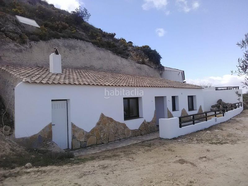 Foto 1d9d3199-85c1-4d8d-aecd-a186cae81bec. Masía en polígono 8 parcela 768 isidoros. Castril (granada 8 se vende casa cueva con vistas espectaculares al valle en Castril