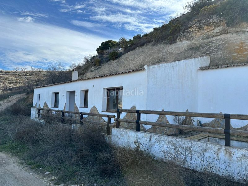Foto 6ec64951-9786-4657-aa56-53a42bbdc4e3. Masía en polígono 8 parcela 768 isidoros. Castril (granada 8 se vende casa cueva con vistas espectaculares al valle en Castril