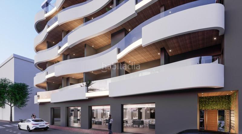 Foto cda9e15e-1983-498b-8b5e-234ca6a52d7a. Pis amb piscina a Casco Antiguo Cartagena