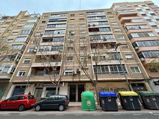 Etagenwohnung  Juan fernandez. Se vende piso de 3 dormitorios en juan fernández junto al parque