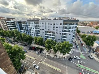 Pis a Paseo alfonso xiii. Se vende piso en paseo alfonso xiii junto a la universidad con 3