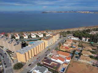 Rent Flat  Calle julieta estudios-p.honda. Se alquila apartamento en playa honda con una terraza con vistas