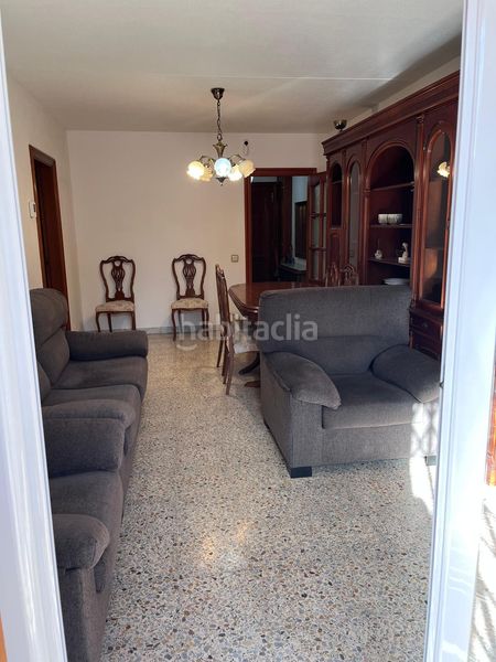 Foto 610b8a6a-782c-4745-8b9d-019354f2933d. Planta baixa a Sant Joan Vilanova i la Geltrú
