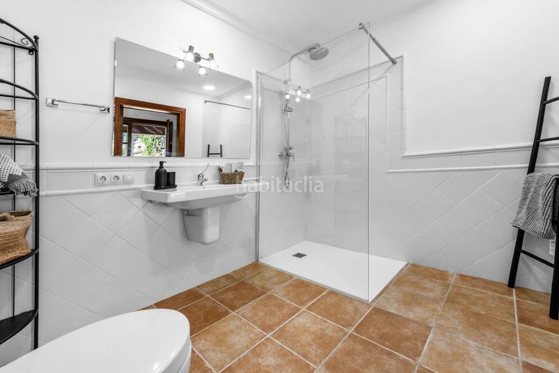 Foto 01fbf949-b318-4315-91ee-e814986cfad8. Location mas avec cheminée chauffage parking piscine dans Esporles