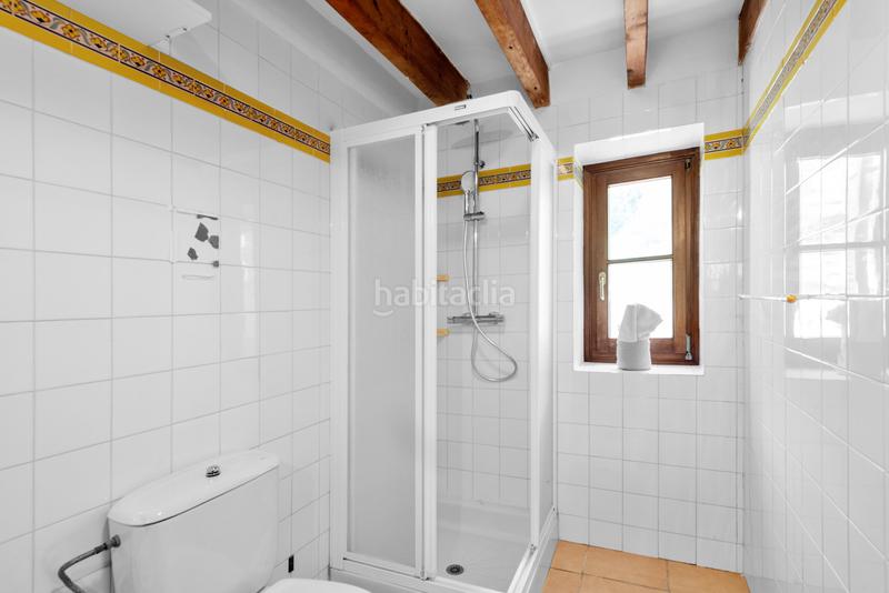 Foto 8572d457-be1b-4ab7-a594-b9c1b6e2c8e9. Location mas avec cheminée chauffage parking piscine dans Esporles