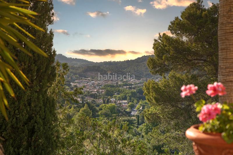 Foto f45b5f15-7a89-4d45-8107-4ffa573ffc5b. Location mas avec cheminée chauffage parking piscine dans Esporles