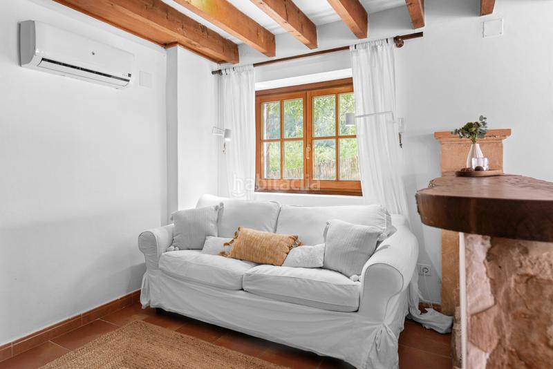 Foto 8822730c-e944-4445-ae02-6bb941249dd0. Rent country house with fireplace heating parking pool in Esporles