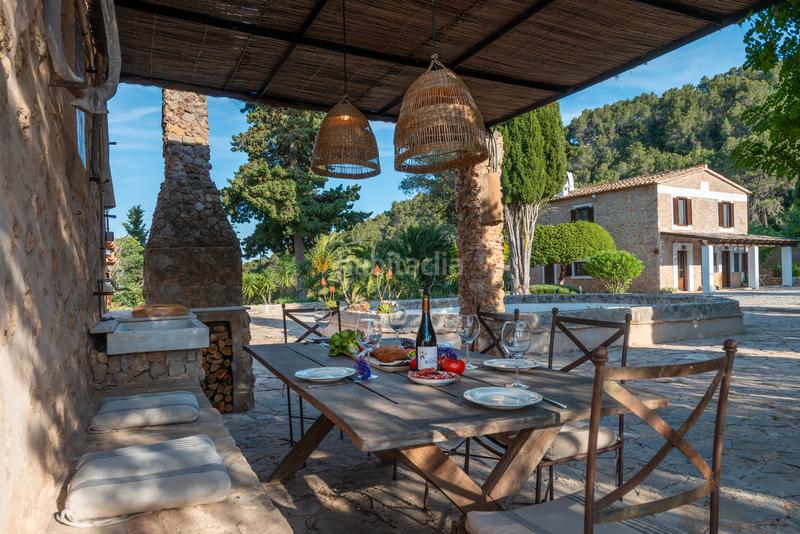 Foto d24b0faa-afcf-421a-8810-a7139ee50eda. Rent country house with fireplace heating parking pool in Esporles