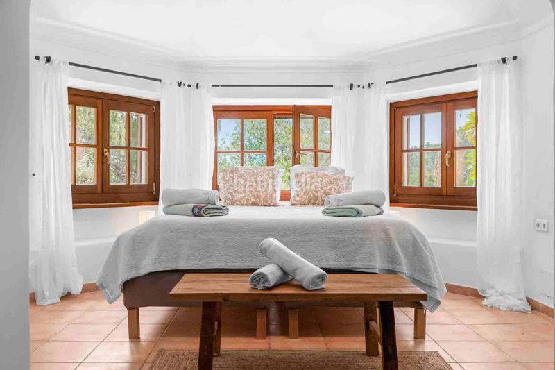 Foto db267b2f-8846-48bf-8c29-05554502e5b1. Rent country house with fireplace heating parking pool in Esporles