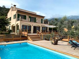 Location Chalet  Lugar son coll. A 25' de palma, a 10' de esporles, a 500 m de la playa con vista