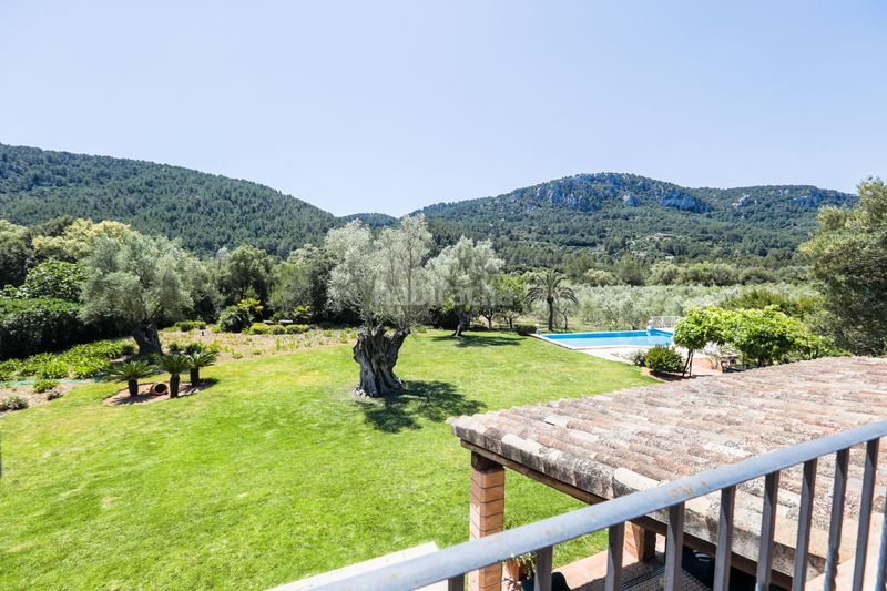 Foto b0e442fd-e9b8-448c-b618-70aeac401d0c. Finca rústica a Esporles