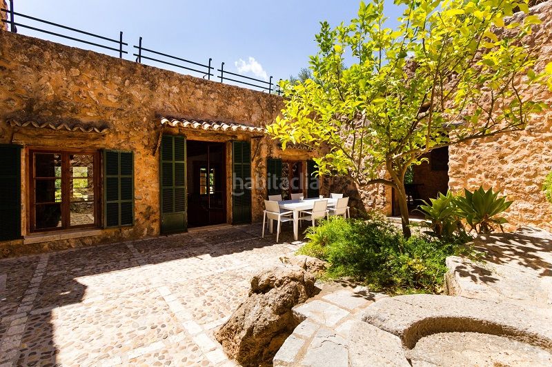 Foto d9af1442-84b8-4a61-bad4-51ed47ffd9ab. Finca rústica a Esporles