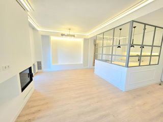 Lloguer Pis  Carrer de sant felip neri. Magnicfico piso con reforma integral a estrenar en el mercado de