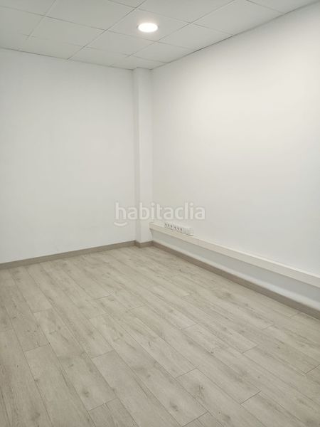 Foto 01330dfb-06d4-4209-9997-bbd1db3d7d59. Lloguer local comercial a Centre Roses