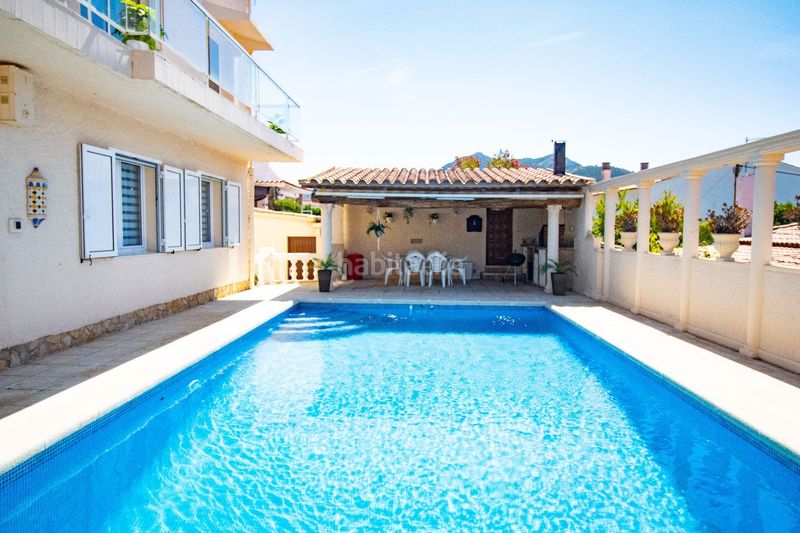 Foto a340ca8d-a990-461d-842d-b433db82b3cc. Casa amb calefacció aparcament piscina a Nord Roses