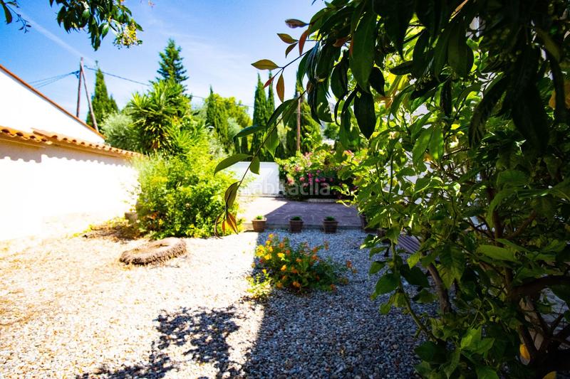 Foto de8942d9-6ae9-4e3e-a519-27e1cb033116. Casa gran casa con dos viviendas independientes. vistas a la bahía . gran jardín y piscina. garaje en Roses